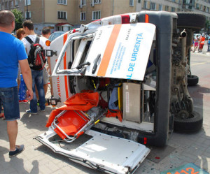 4_accident_ambulanta_b08842059c