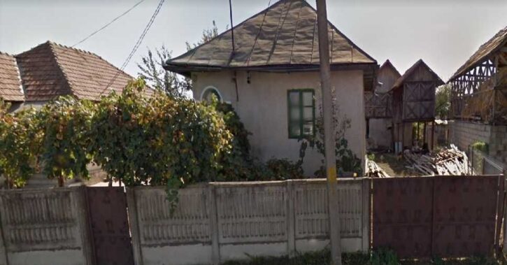OFERTA UNICA: De vânzare casa si 5368 mp în Mihaesti, jud. Vâlcea, pret 25 000 €