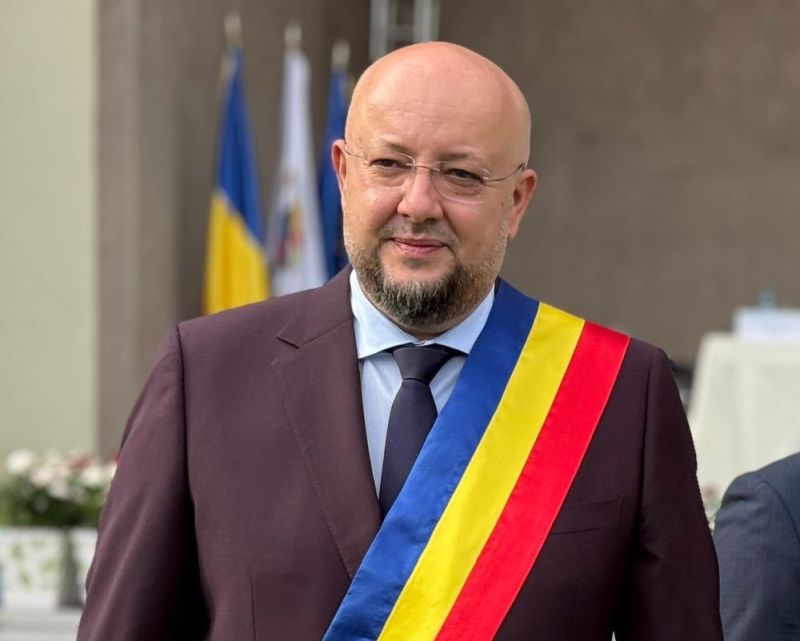 Constantin R&#259;dulescu, atac la Guvern: &bdquo;Vor s&#259; taie din PNRR, dar nu achit&#259; nici datoriile vechi. Constructorii sunt l&#259;sa&#539;i f&#259;r&#259; bani&rdquo;