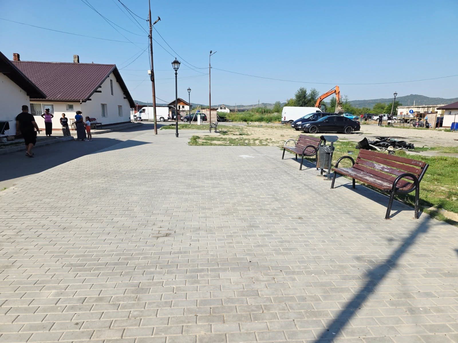 Gut&#259;u da militaria jos din pod! Ac&#539;iune ampl&#259; de salubrizare &icirc;n Colonie! Chiriasii care nu respect&#259; ordinea si curatenia, amenintati cu evacuarea!