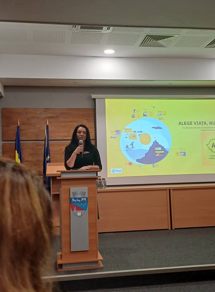 ALEGE VIA&#538;A, NU ILUZIA! Femeile AUR V&acirc;lcea, &icirc;n prima linie a luptei &icirc;mpotriva drogurilor